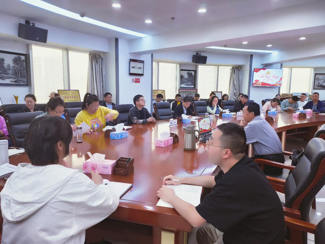 學黨史 頌黨恩 跟黨走<br/>蘭州乾元交通規(guī)劃設計咨詢有限公司黨委組織開展黨史專題黨課